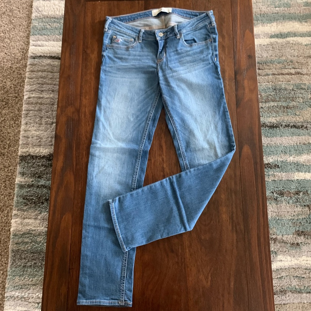 Hollister skinny jeans!